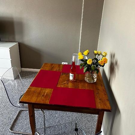Traumhafter Altbaucharme In Zentraler Lage Kiel Exterior foto